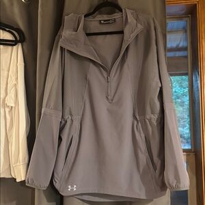 Under Armour Light Gravender Half-Zip Pullover size large like new